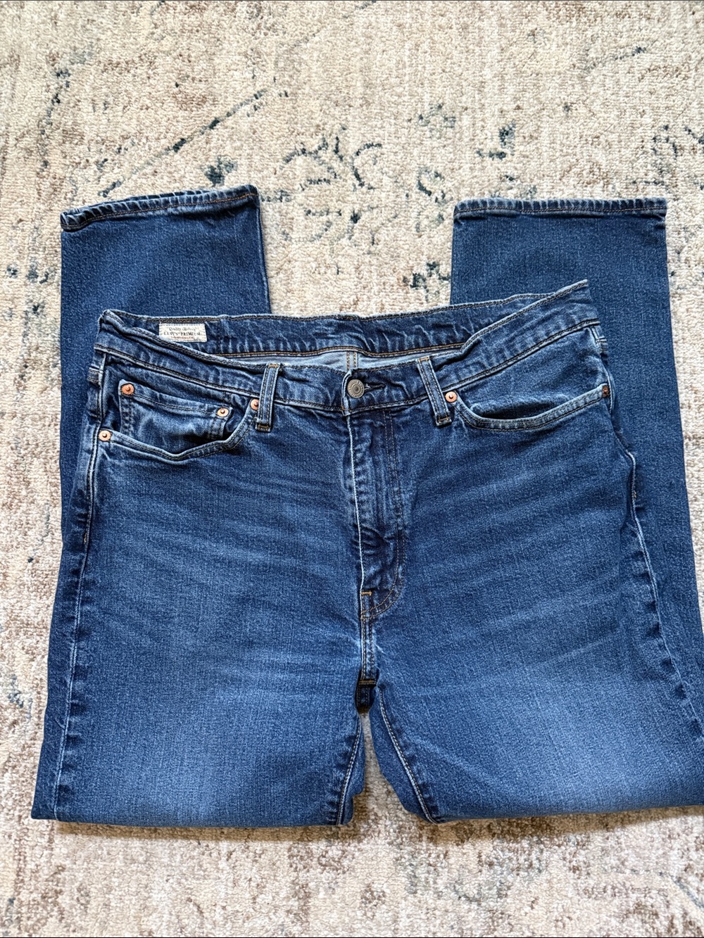 LEVI’S Dark Blue Denim Jeans